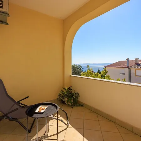 Petak Apartman Dramalj
