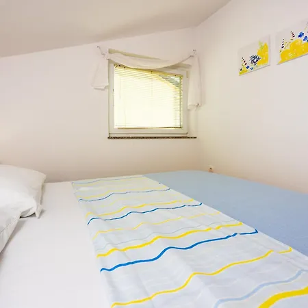 Apartment Petak *