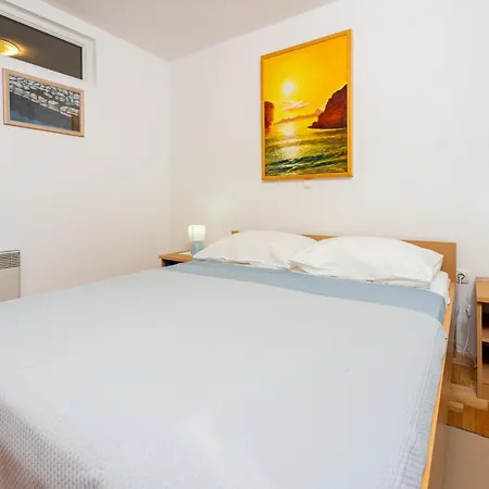 Apartment Petak Dramalj