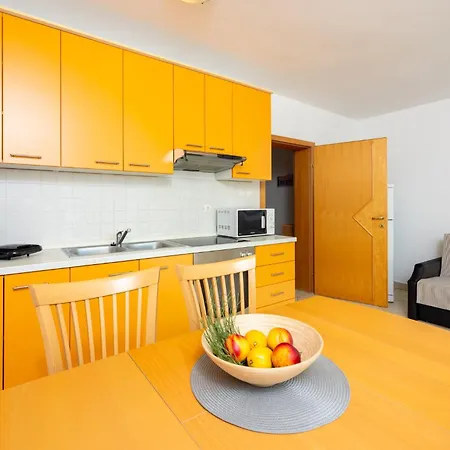 Petak Apartment