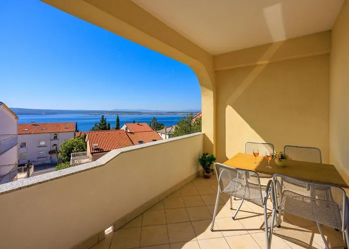 Apartment Petak Dramalj